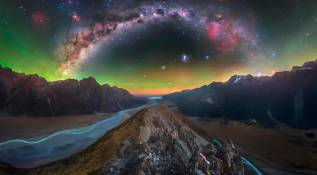 Esta fotografía titulada: El núcleo de Andrómeda realizada por los fotógrafos, Weitang Liang, Qi Yang, Chuhong Yu, fue la ganadora en la categoría Galaxias y también fue la ganador general. Foto: Weitang Liang, Qi Yang, Chuhong Yu