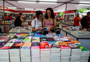 Antioquia sigue punteando en los niveles de lectura en el país. FOTO Julio César Herrera