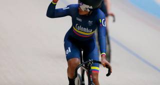 Stefany Cuadrado, revelación del ciclismo de pista del mundo. En Asunción ratifica su talento. FOTO: Tomada de X @PanamSports