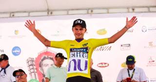 Camilo Ardila ganó una etapa y fue segundo en otras dos para triunfar en la Clásica de Marinilla. FOTO CORTESÍA ÁNDERSON BONILLA