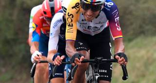 Egan Bernal gano este año el Nacional de ruta y logró etapa en la Vuelta a España. FOTO: Tomada de X-INEOS