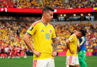 Luego del Mundial de Norteamérica, James Rodríguez disfrutó de unos días de descanso con sus hijos y amigos como Joao Félix, pero ahora se centrará en definir su futuro. FOTO GETTY 