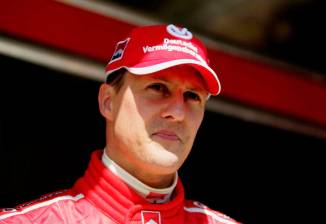 El piloto alemán, Michael Schumacher, se accidentó a finales de 2013 en la estación de esquí Meribel en Francia y desde entonces no se conoce ninguna imagen sobre su estado. FOTO GETTY