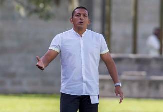 Jairo El Viejo Patiño en su rol como entrenador, ha dirigido a Llaneros, Bogotá y Cúcuta en el torneo de la B. FOTO JUAN ANTONIO SÁNCHEZ 