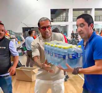 Jugadores del fútbol colombiano se siguen sumando a las campañas de donación para los damnificados del terremoto