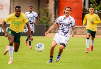 En el estadio de Ditaires de Itagüí se disputó el duelo entre Leones y Atlético FC por la octava fecha del Torneo BetPlay. FOTO CORTESÍA LEONES