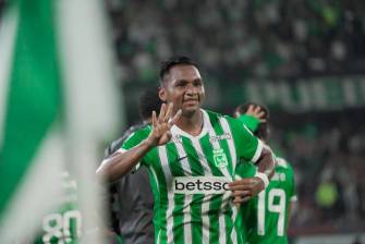 El volante Juan Manuel Zapata es uno de los titulares del cuadro verde en el duelo ante Fortaleza en El Campín. FOTO MANUEL SALDARRIAGA