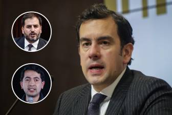 Los congresistas de la bancada de Gobierno Andrés Forero y Daniel Briceño estuvieron entre los que se pronunciaron por la salida de Rodrigo Lara del Ministerio del Interior. Fotos: Colprensa.