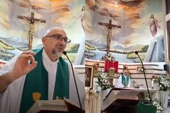 El mensaje que dejó el sacerdote Patricio Sánchez en su última homilía. Foto: Transmisión en vivo parroquia Nuestra Señora del Perpetuo Socorro.