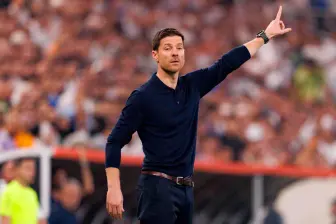 Después de su corto paso como entrenador del Real Madrid, parece que Xabi Alonso tendría otra oportunidad en uno de los grandes de Inglaterra. FOTO: Getty
