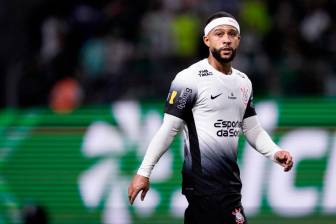 El internacional neerlandés tiene una amplia trayectoria en Europa, pasó por PSV Eindhoven, Manchester United, Olympique de Lyon, FC Barcelona y Atlético de Madrid. FOTO GETTY 