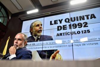 El ministro del Interior Armando Benedetti insistió en que, si el Senado no se pronunciaba sobre consulta popular, el Gobierno Nacional convocará a elecciones para realizarla. FOTO: Colprensa - Cristian Bayona