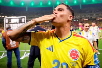 El volante antioqueño llegó a 50 partidos con la camiseta de la Selección Colombia, en sus 14 años que ajusta siendo convocado con la Tricolor. FOTO TOMADA X@FIFAWorldCup