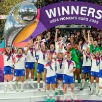 La selección de Inglaterra empató 1-1 con España en la final de la Eurocopa femenina y se quedó con el título desde los cobros de penalty. FOTO TOMADA X@HMGcolindick