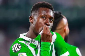 El delantero Marlos Moreno vive una nueva etapa de gloria con Atlético Nacional, el jugador además de marcar goles, tiene uno de los rendimientos más destacados del equipo. FOTO MANUEL SALDARRIAGA 