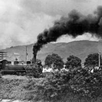 Ferrocarril de Antioquia cruzando parte del centro de la ciudad. FOTO: EL COLOMBIANO