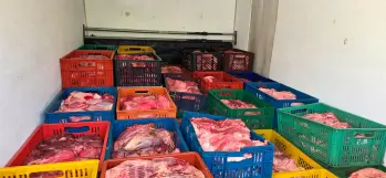 Fueron 2.800 kilos de carne transportada en malas condiciones de salubridad decomisadas por las autoridades. FOTOS Cortesía Policía Antioquia