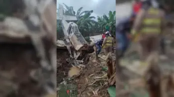 En el accidente resultó herido el piloto, quien se encuentra estable, según las autoridades. FOTO Tomada de @pelinegra0818