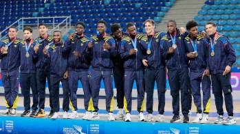 Esta es la Selección Colombia campeona del voleibol masculino de los Juegos Centroamericanos en República Dominicana. FOTO CORTESÍA COC
