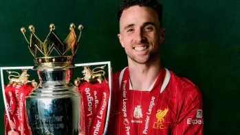Diogo Jota murió el 3 de julio de 2025, en un accidente automovilístico junto a su hermano menor André en la provincia de Zamora, España. FOTO TOMADA X @LFC