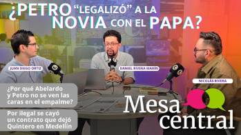 ¿Petro “legalizó” a la novia con el Papa?