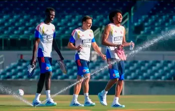 La Selección Colombia sigue sumando jugadores en su concentración en Estados Unidos. Se espera que en la noche de este lunes el grupo quede completo para los entrenamientos de martes y miércoles antes del duelo ante Croacia. FOTO CORTESÍA FCF 