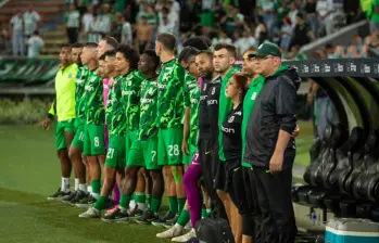 Atlético Nacional se mide a Santa Fe, este sábado a las 6:00 de la tarde, en el estadio Atanasio Giardot, y habrá una colecta para ayudar a los damnificados del terremoto. FOTO CAMILO SUÁREZ 