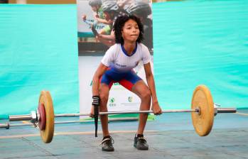 El esfuerzo de Lidys Daniela Ávila Lara, de 14 años, la llevó al podio en las justas del Suroeste. FOTO Rodrigo mora quiroz, indeportes A.