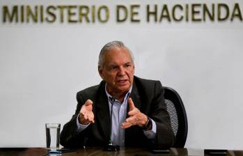 El ministro de Hacienda y Crédito Público, Ricardo Bonilla, resaltó la “confianza por parte del mercado y de los inversionistas”. FOTO COLPRENSA