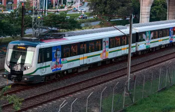 De acuerdo con la Fiscalía, el hombre aprovechó que el tren estaba lleno para hacer los tocamientos de tipo sexual a una de las usuarias. FOTO: MANUEL SALDARRIAGA