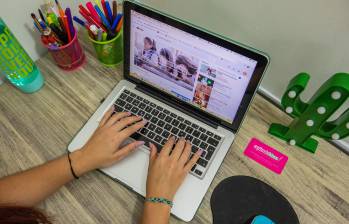 Los nacidos entre 1997 y 2012 consideran que la oficina no es el lugar más indicado para pasar sus días en la semana. Foto archivo: EL COLOMBIANO.