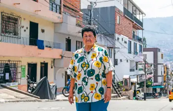 Leonila Ríos no para en su casa. A pesar de sus casi 84 años, que cumplirá un día de abril que no recuerda, continúa ejerciendo su liderazgo en Castilla, donde es todo un personaje. FOTO JULIO CÉSAR HERRERA