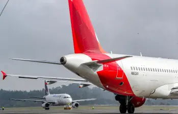 La inmovilización de los Airbus A319, A320 y A321 por una actualización urgente de software afectó este fin de semana la operación aérea en Colombia, especialmente a los aviones de Avianca. FOTO: Juan Antonio Sánchez