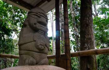 Una de las estatuas de piedra del Parque Arqueológico de San Agustín, en el departamento del Huila. Las piezas extraídas de este territorio a principios del siglo XX permanecen en el centro de un debate diplomático entre Colombia y Alemania FOTO: Colprensa. 