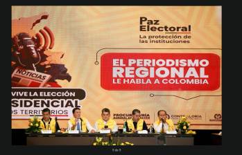 400.000 miembros de la Fuerza Pública garantizarán la seguridad en 122.000 mesas de votación. Además, hay habilitados 860.000 jurados que harán parte del proceso con 400.000 testigos electorales. FOTO colprensa