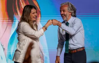 La fórmula presidencial de la centroderecha: la senadora Paloma Valencia y el exdirector del Dane, Juan Daniel Oviedo. FOTO: Colprensa