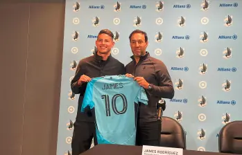 James Rodríguez durante su presentación con el Minnesota United. FOTO MINNESOTA UNITED