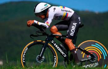 Daniel Martínez hizo una buena crono este sábado y sigue en la pelea por los puesto de honor del Giro. FOTO AFP