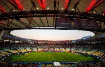 El emblemático Maracaná hará historia al convertirse en el tercer estadio que alberga finales de los Mundiales masculino y femenino. FOTO AFP