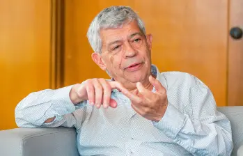 Jorge Iván González, exdirector del Departamento Nacional de Planeación (DNP), dijo que el aumento de la deuda pública es una tendencia global. FOTO JUAN ANTONIO SÁNCHEZ