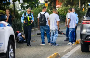 Los motociclistas son los que más atención médica han requerido por parte del personal de la Secretaría de Salud de Medellín. FOTO: Camilo Suárez