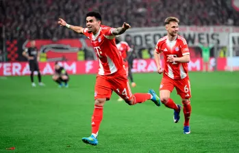 Luis Díaz puso el 2-0 a favor del Bayern de Múnich en la semifinal de la Copa de Alemania ante el Leverkusen. FOTO: GETTY