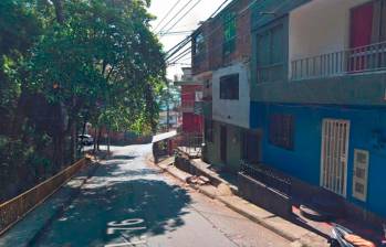 En esta calle del barrio Robledo Palenque, noroccidente de Medellín, ocurrió la muerte del español Sebastián Ruiz Gómez, de 65 años. FOTO: GOOGLE MAPS