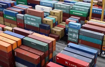 Los nuevos aranceles del 12,5% impuestos por Estados Unidos reavivaron el debate sobre la reglamentación que MinComercio solicitó expedir a la Dian. FOTO EL COLOMBIANO