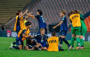 La futbolista Manaka Matsukubo (número 10) marcó los dos goles de la victoria de Japón. FOTO: Juan Antonio Sánchez