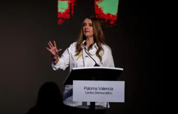 Mientras Claudia López y Sergio Fajardo se atrincheraron en la defensa de la institucionalidad nacional, Paloma Valencia rompió el bloque de respuestas negativas. FOTO: Julio César Herrera, EL COLOMBIANO