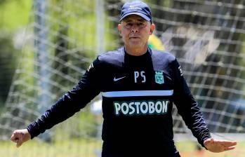 Pedro Sarmiento asumió como entrenador interino de Atlético Nacional el martes 6 de septiembre. FOTO: JAIME PÉREZ