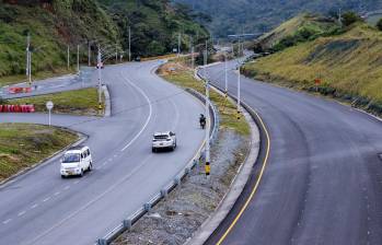 El tramo de 19 km que entrega hoy Duque en Mar 1 reduce en tiempos la conexión entre el Túnel y San Jerónimo. FOTO jaime pérez