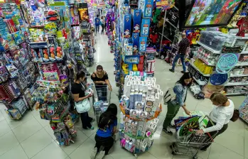 También se destacó el comportamiento del comercio, el transporte y el alojamiento, con un crecimiento de 3,57%. Foto: Camilo Suárez 