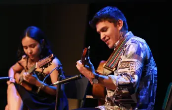 El tiple, instrumento autóctono nacional de Colombia declarado por ley en 2005, es el protagonista del Encuentro Nacional organizado por Cortiple desde 1996 en Envigado, Antioquia. FOTO cortesía